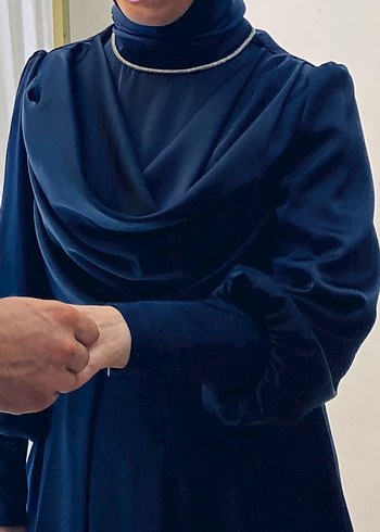 Lacivert abiye - Görsel 3