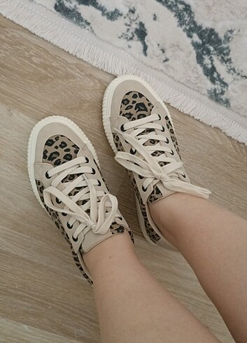 Zara leopar spor Ayakkabı