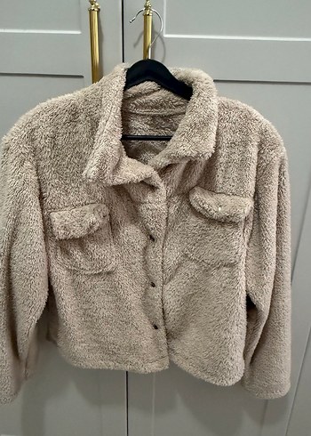 Bej Düğmeli Midi Kadın peluş ceket