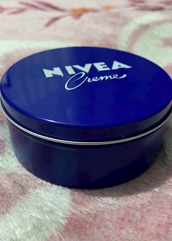 Nivea