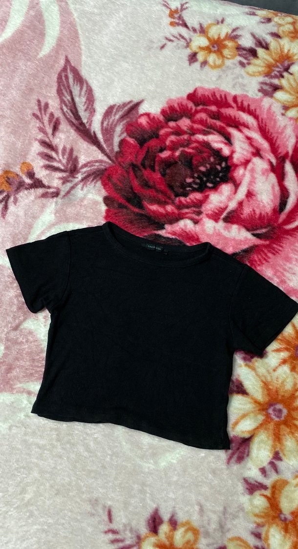 Kız Çocuk Siyah Kısa Kollu Boğazlı Tişört - Görsel 2