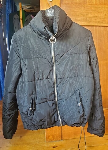 bershka kısa mont