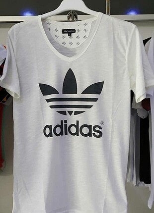 Adidas tshirt