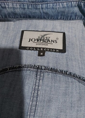 Jovial Jovijeans kot gömlek