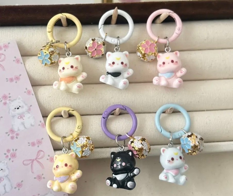 Boncuklu Bohem Tarzda Renkli Kedi Anahtarlık - Görsel 2