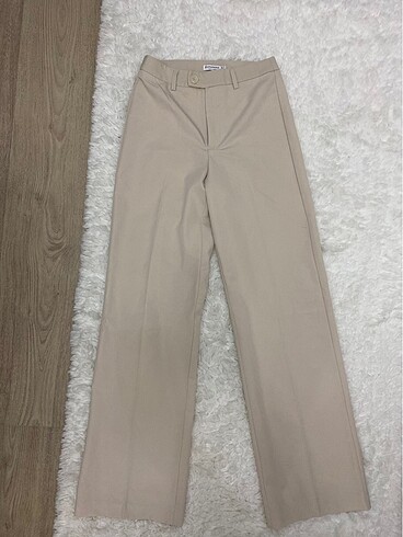 Yeni sezon stradivarius pantolon