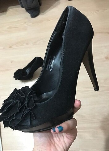 37 Beden siyah Renk Şık ayakkabı 