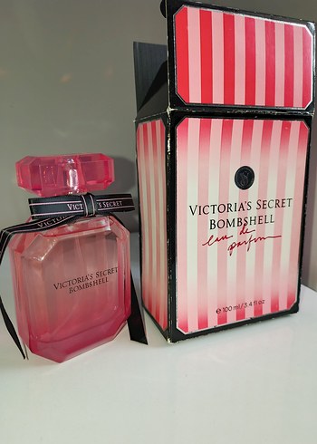 Victoria's Secret Bombshell Kadın Parfümü 100 ml