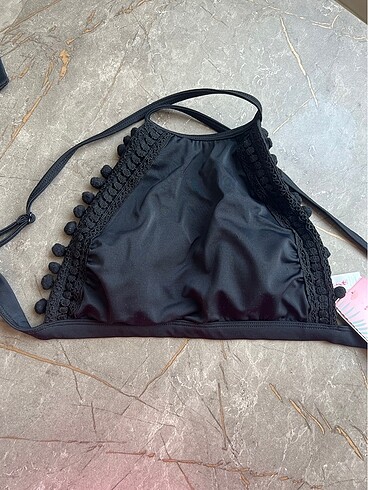 Penti Siyah Bikini Üstü