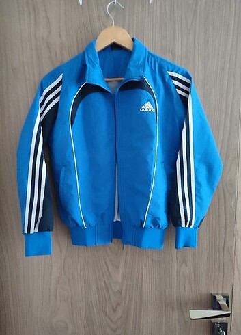 Takım adidas yeni