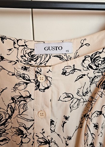 Gusto Gusto ekru renkli çiçek desenli uzun Elbise