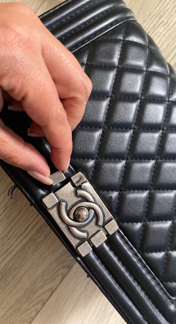 Zincir Detaylı Siyah Deri Kadın Çanta - Görsel 3