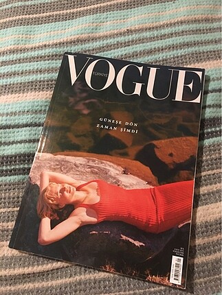 Vogue dergi