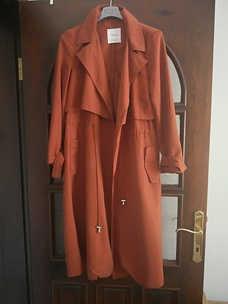 Mango Trench