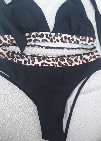 m Beden siyah Renk Leopar Desenli Siyah Bikini takım