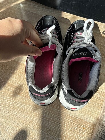 38,5 Beden siyah Renk Skechers