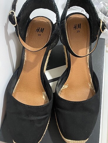 H&M H&M dolgu topuk yazlık ayakkabı