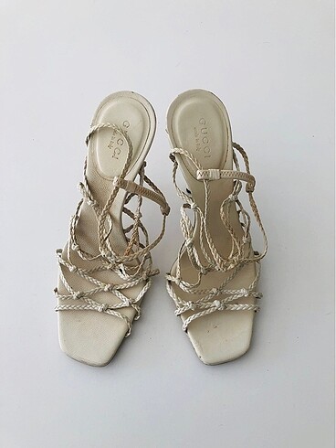 Gucci Topuklu Sandalet