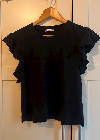 Zara Siyah Fırfırlı üst - Görsel 2