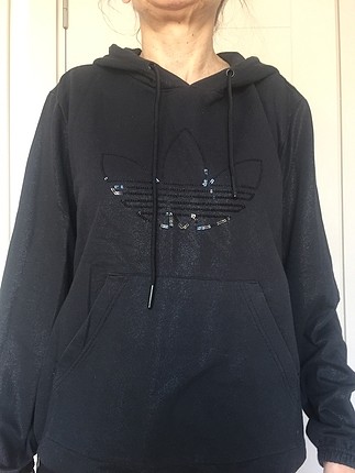 ADİDAS SWEATSHIRT