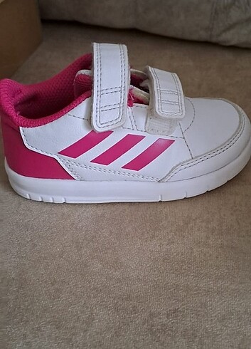 Adidas Orijinal Adidas ayakkabi yeni gibi