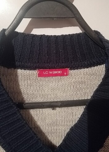 LC Waikiki V yaka kazak