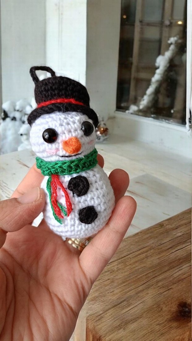 Renkli Örgü Kar Adam Peluş Oyuncak - Görsel 3