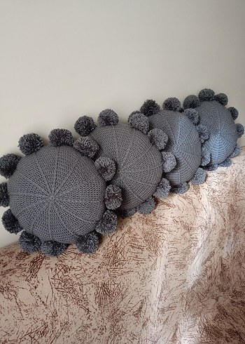 Gri Nakışlı Modern Dekoratif Yastık - Görsel 3