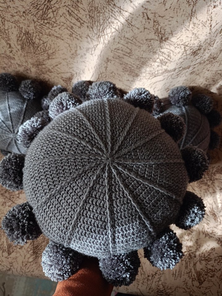 Gri Nakışlı Modern Dekoratif Yastık - Görsel 4