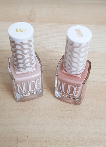Pastel Nude Oje
