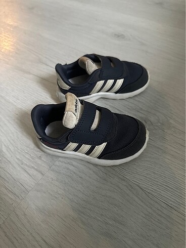 Adidas 23 no Adidas lacivert erkek bebek ayakkabısı