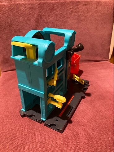  Beden HOT WHEELS ŞEHİR OTOPARKI