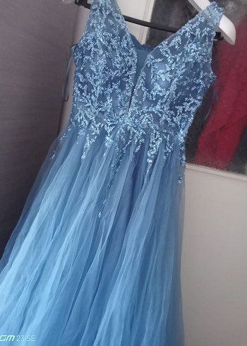 Mavi Dantel İşlemeli Uzun V-Yaka Abiye Elbise - Görsel 2