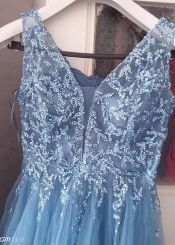 Mavi Dantel İşlemeli Uzun V-Yaka Abiye Elbise - Görsel 4