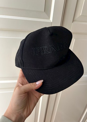  Beden Siyah Denim Kadın Şapka - Minimalist Stil