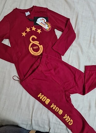 Galatasaray taraftarı pijama takım