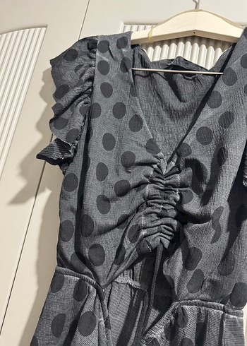 Uzun Siyah Puantiyeli Fırfırlı Elbise - Görsel 2