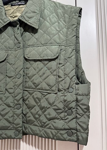 Düğmeli Kısa Kadın Yelek - Görsel 2