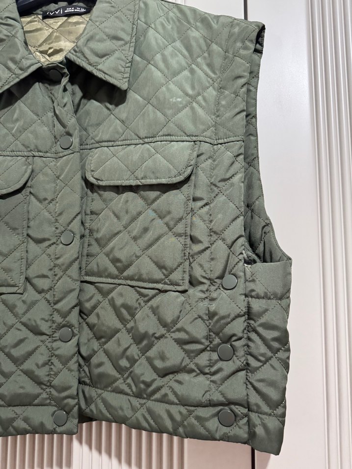 Düğmeli Kısa Kadın Yelek - Görsel 2