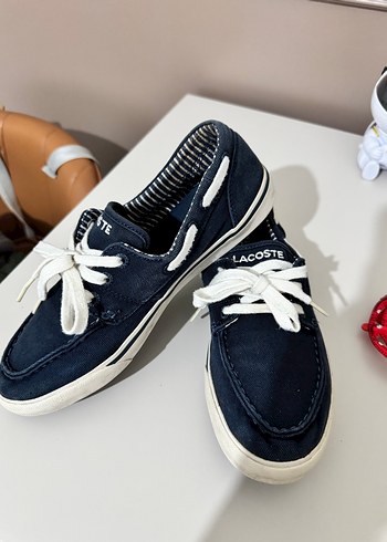 Lacoste 38