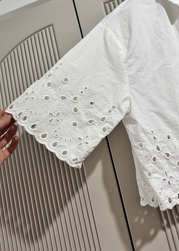 Zara Düğmeli Beyaz Kısa Kollu crop Gömlek - Görsel 4