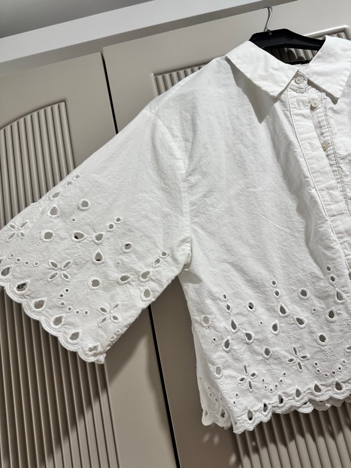 Zara Düğmeli Beyaz Kısa Kollu crop Gömlek - Görsel 5