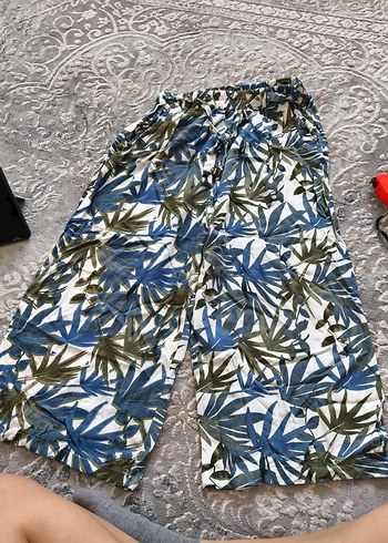 Mavi Bohem Desenli Salaş Mini Pantolon