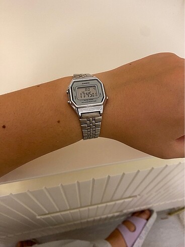 Casio Casio saat