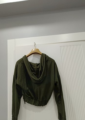 s Beden Kemer Detaylı Kapüşonlu Kısa Sweatshirt