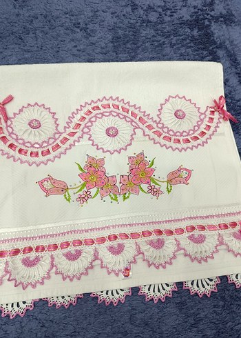 Pembe Nakışlı Dantel havlu - Görsel 3