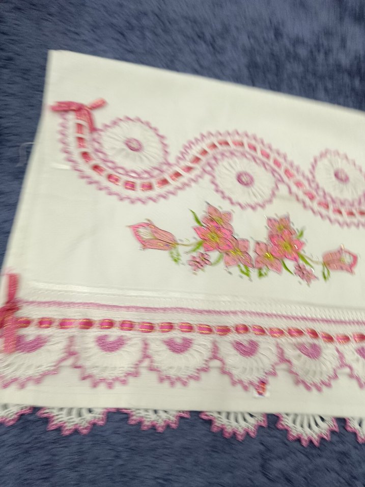 Pembe Nakışlı Dantel havlu - Görsel 2