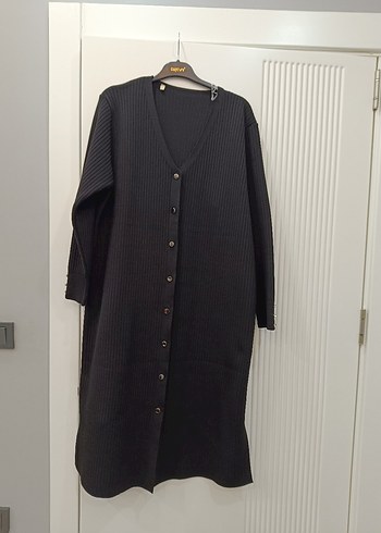 Düğmeli Siyah Uzun Triko hırka - Görsel 9