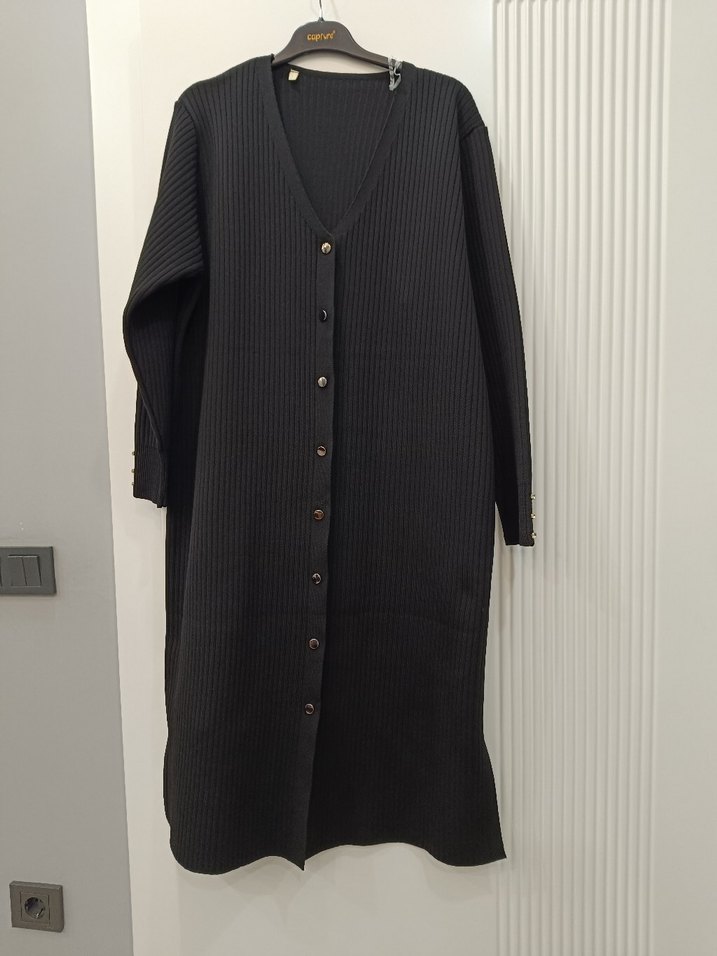 Düğmeli Siyah Uzun Triko hırka - Görsel 5