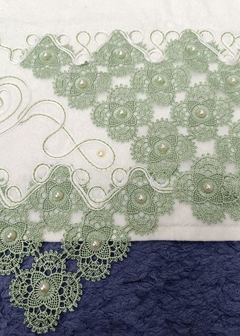 İşlemeli Beyaz Havlu - Görsel 4